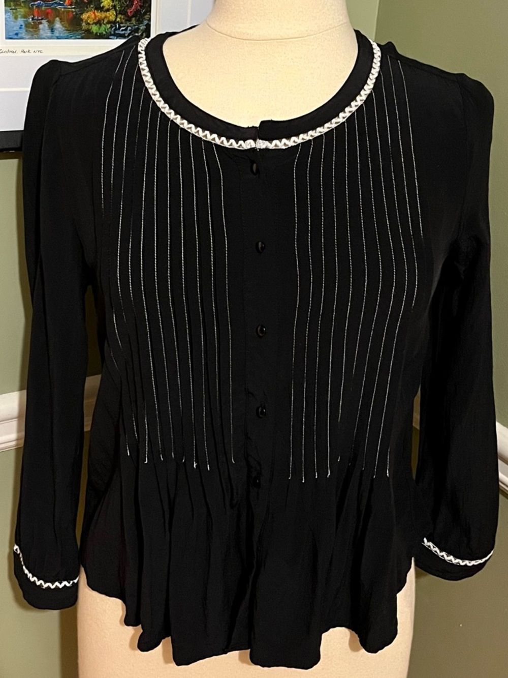 Velvet by Graham & Spencer Black Blouse with White Trim